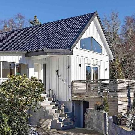 גטבורג Mysigt Hus Med Natur & Jacuzzi I Olofstorp מראה חיצוני תמונה