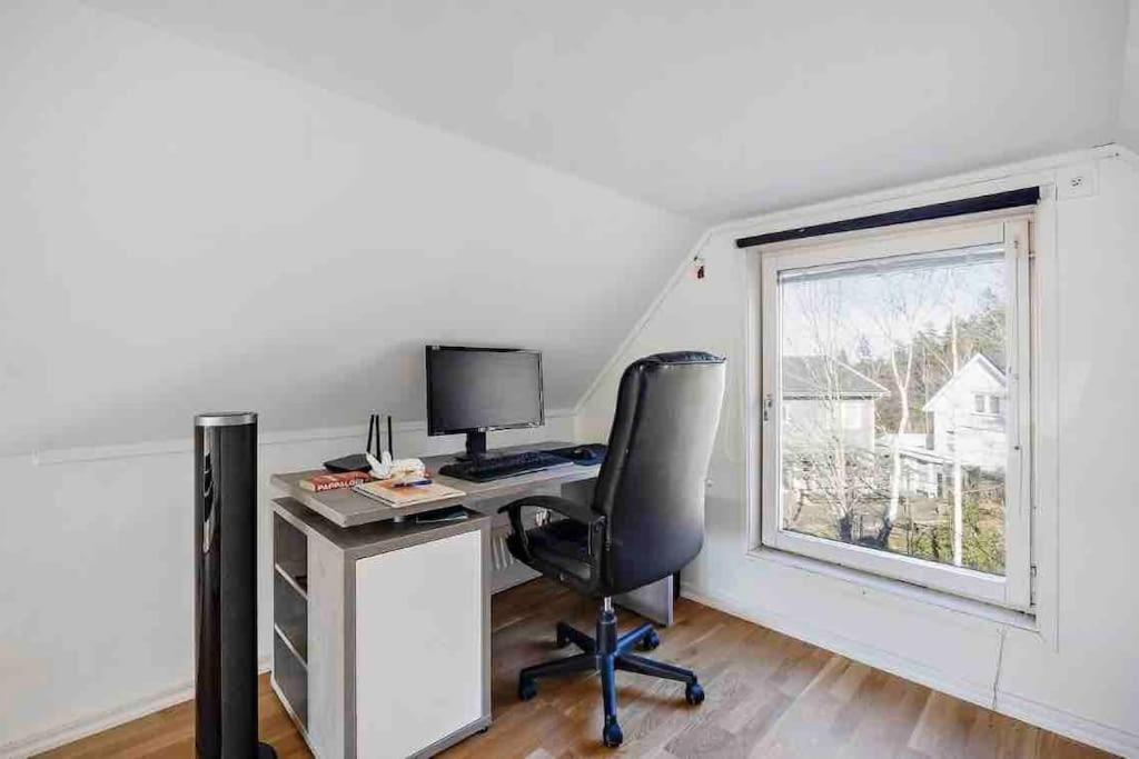 גטבורג Mysigt Hus Med Natur & Jacuzzi I Olofstorp מראה חיצוני תמונה