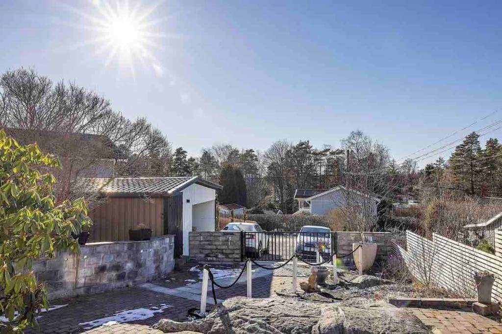 גטבורג Mysigt Hus Med Natur & Jacuzzi I Olofstorp מראה חיצוני תמונה
